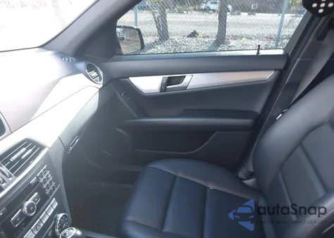 2013 Mercedes-Benz C 300 Sport 4Matic from USA, damaged, VIN WDDGF8AB3DR293010